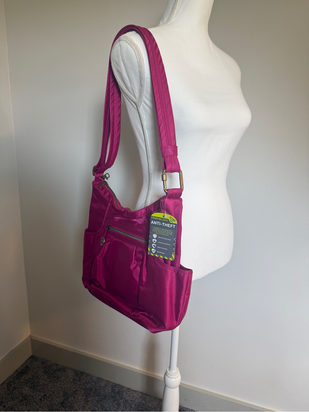Travelon Anti-Theft Classic Crossbody Hobo Bag Pink Fuchsia NWT - Picture 3 of 9
